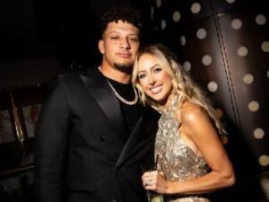 mahomes wife