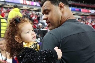 arik armstead wife