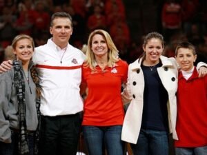 urban meyer wife