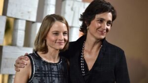 jodie foster wife