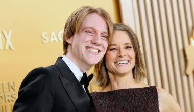 jodie foster wife