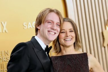 jodie foster wife