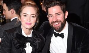 john krasinski wife