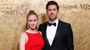 john krasinski wife