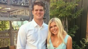 sam darnold wife
